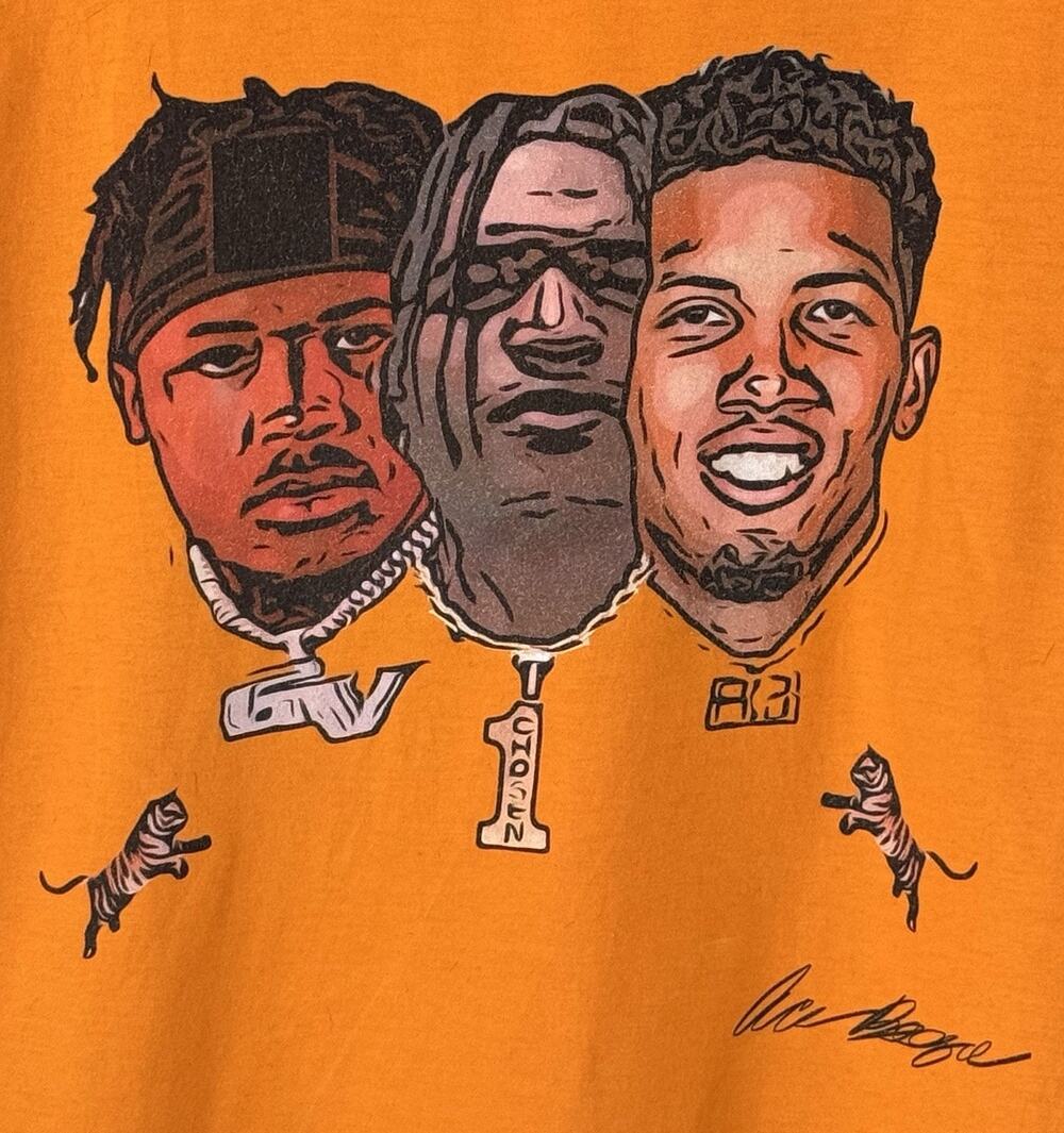Cincinnati Bengals Ja’Marr Chase Football Orange T-Shirt Medium